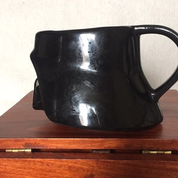 . Star Wars collectible Darth Vader 3D mug - Picture 3 of 5